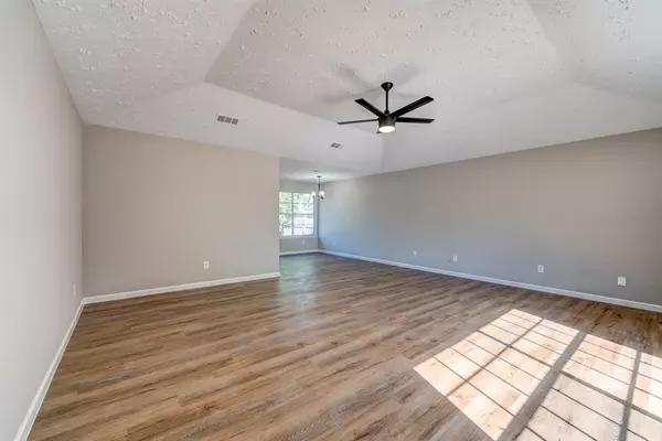 Houston, TX 77095,7239 Skylight LN