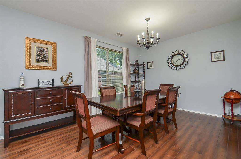 Katy, TX 77449,4922 Beechknoll LN
