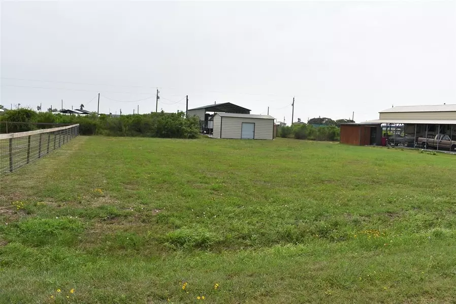 Lot 237-238 White Cap ST, Sargent, TX 77414