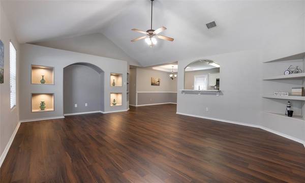 6214 Cottage Pines DR, Katy, TX 77449