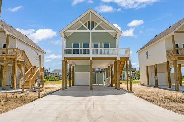 973 Alberdie DR, Crystal Beach, TX 77650