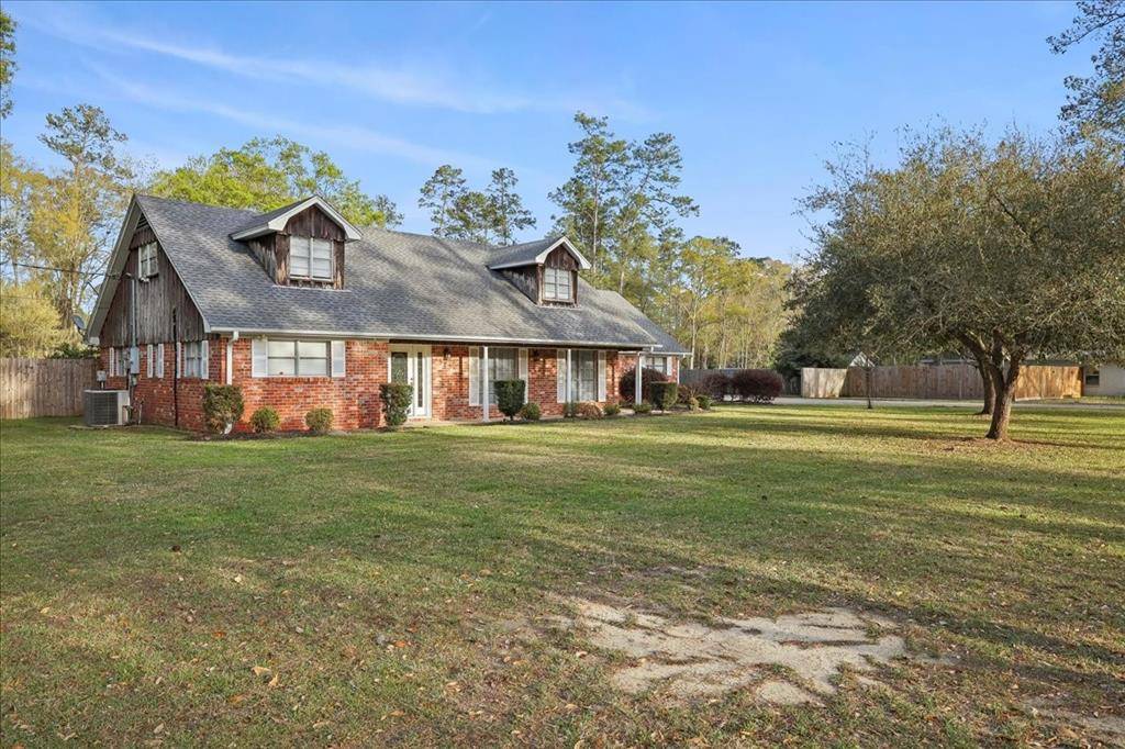 345 N Mayhaw DR, Vidor, TX 77662