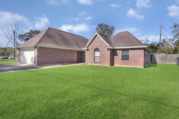 3623 Beaumont AVE, Liberty, TX 77535