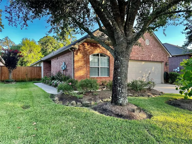 1608 Berlino DR, Pearland, TX 77581