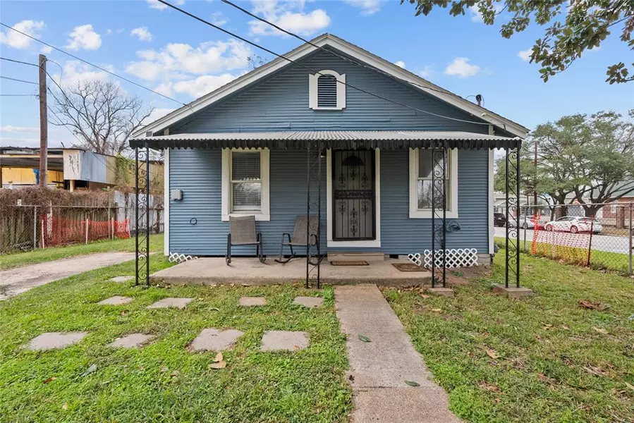 4219 Cochran ST, Houston, TX 77009