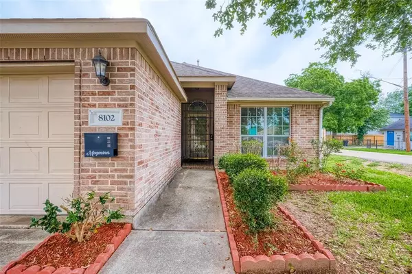 Houston, TX 77051,8102 Colonial LN