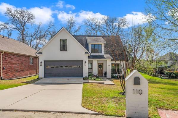 110 Cove W, Conroe, TX 77356