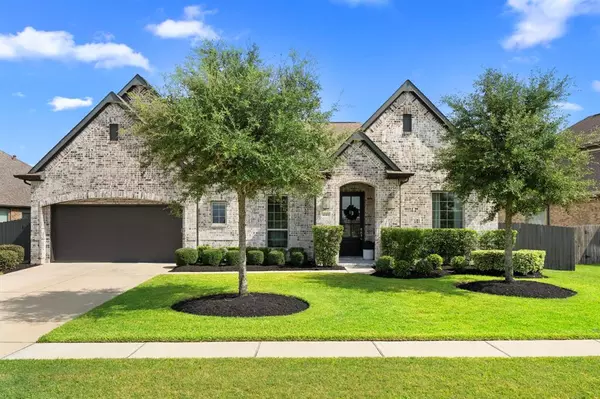 10303 Holden Creek LN, Cypress, TX 77433