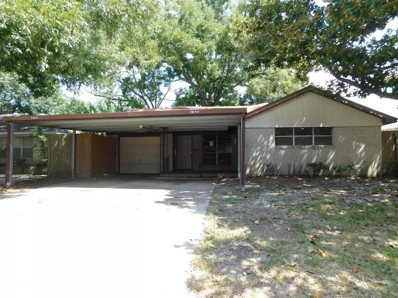 1411 Orrel DR, Pasadena, TX 77503