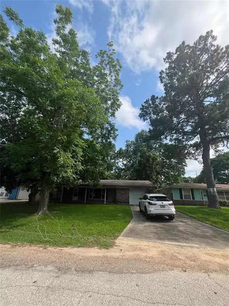 2717 JOHN ST, La Marque, TX 77568