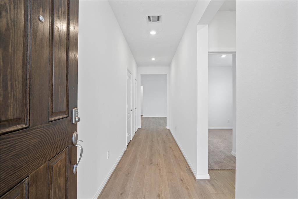 Hitchcock, TX 77568,5611 Sanderling CIR