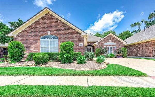 312 Pine Creek DR, Friendswood, TX 77546