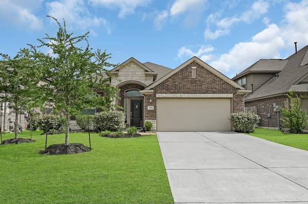 738 Montclair Mist LN, La Marque, TX 77568