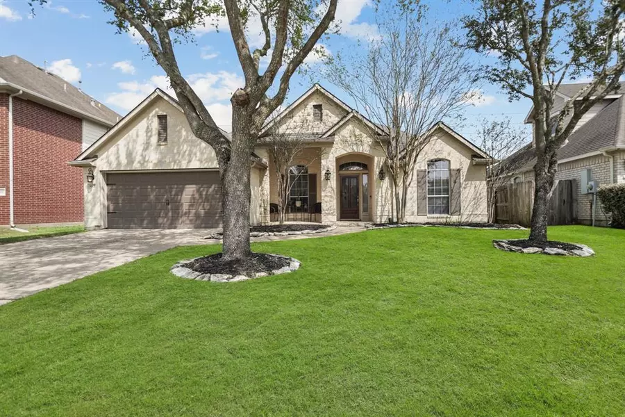 3007 Fallbrook DR, Pearland, TX 77584