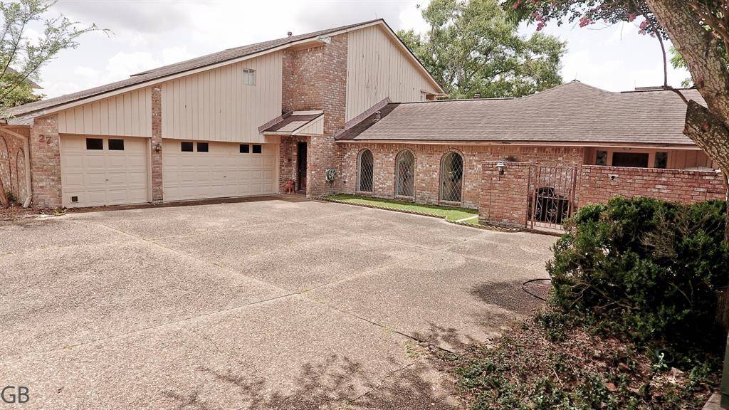 Sugar Land, TX 77478,27 Charleston ST N