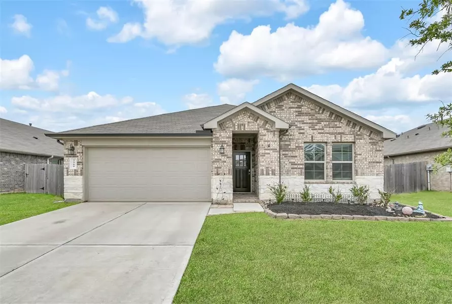 5910 Warm Bungalow LN, Conroe, TX 77304