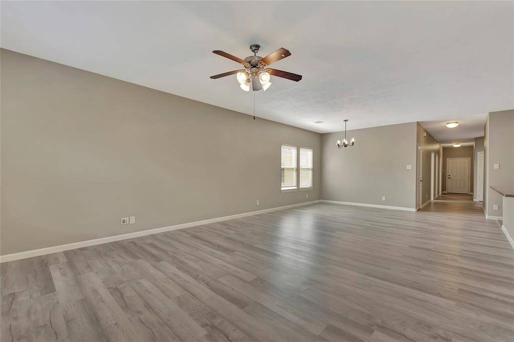 La Marque, TX 77568,314 Shoshone Ridge DR