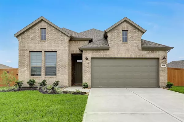 810 Whispering Winds, Beasley, TX 77417