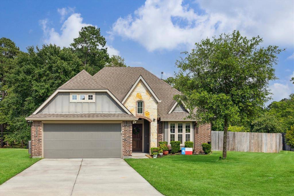 13418 E Summerchase CIR, Willis, TX 77318