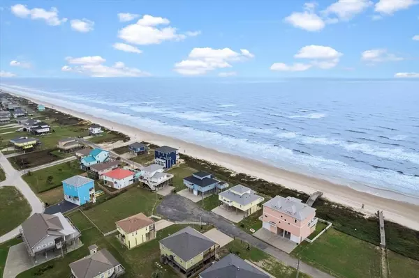 Crystal Beach, TX 77650,2426 Sand Drift Lane