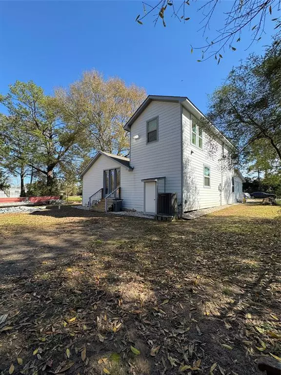 820 S Railroad AVE, Shepherd, TX 77371