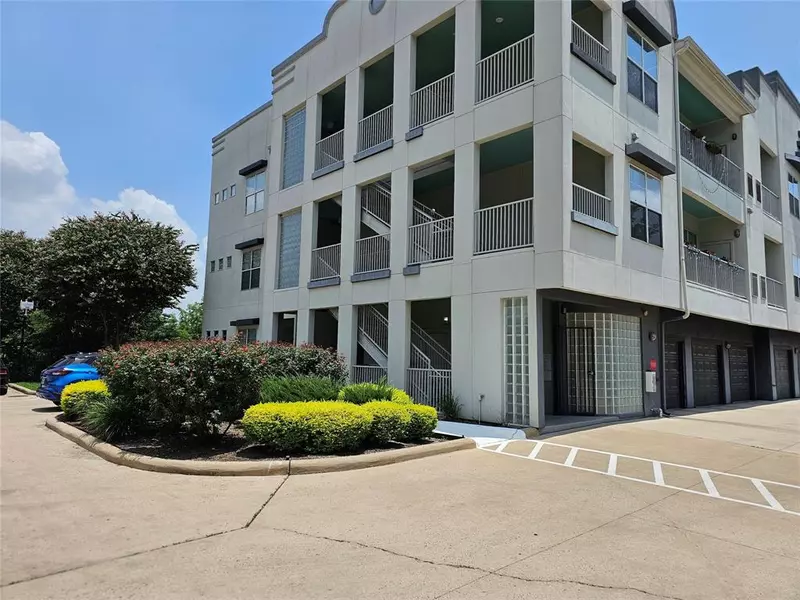 1441 East ST #311, Houston, TX 77007