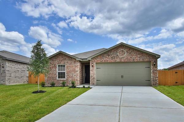 10537 Sweetwater Creek DR, Cleveland, TX 77328