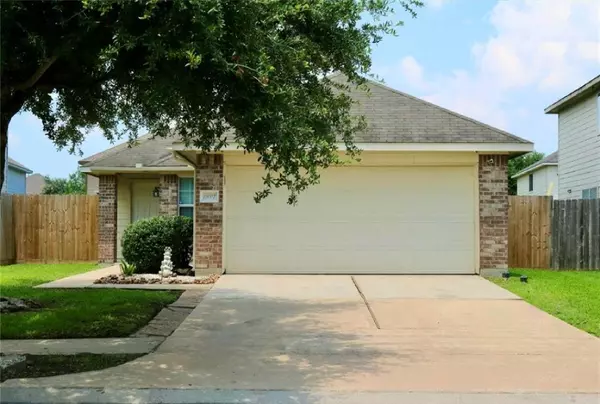 11007 Clear Villa LN, Houston, TX 77034