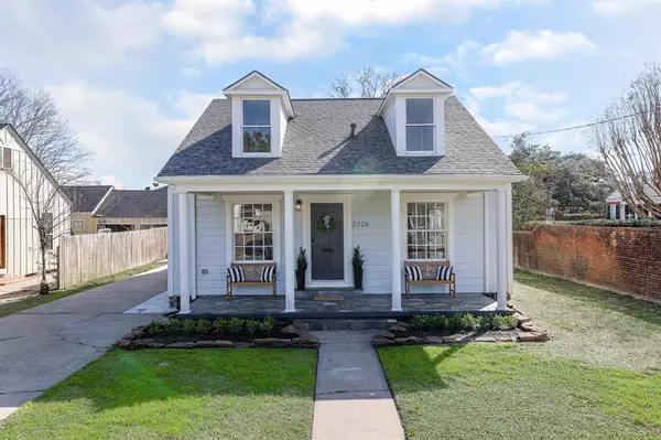 2226 Centennial ST, Liberty, TX 77575