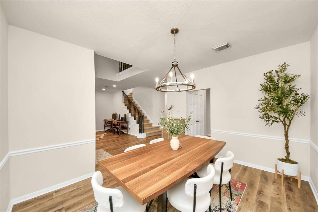 Sugar Land, TX 77479,235 Cedar Elm LN