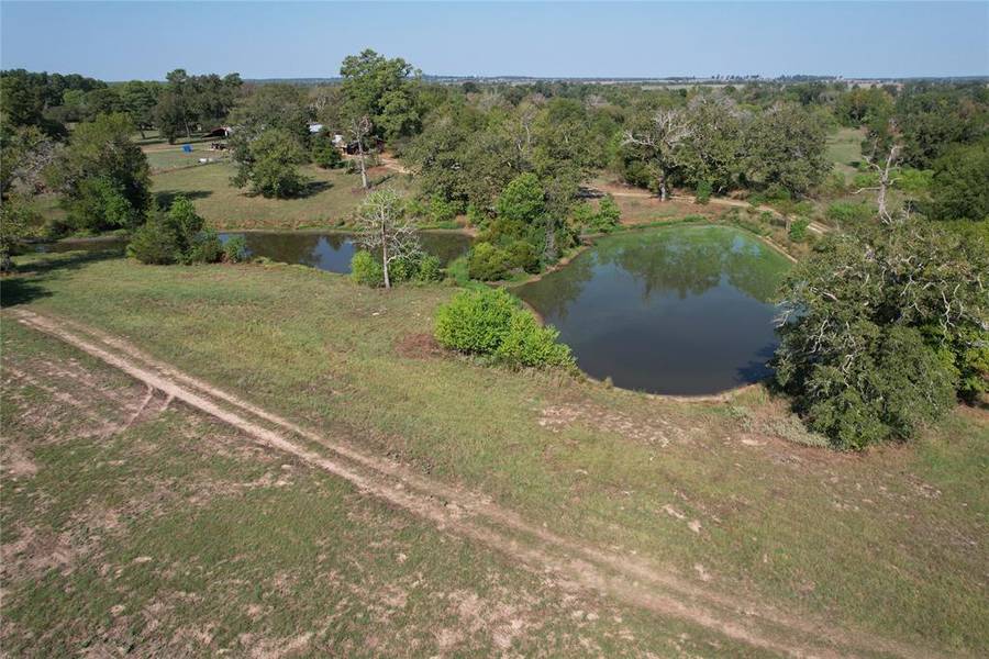 879 County Road 3390, Crockett, TX 75835