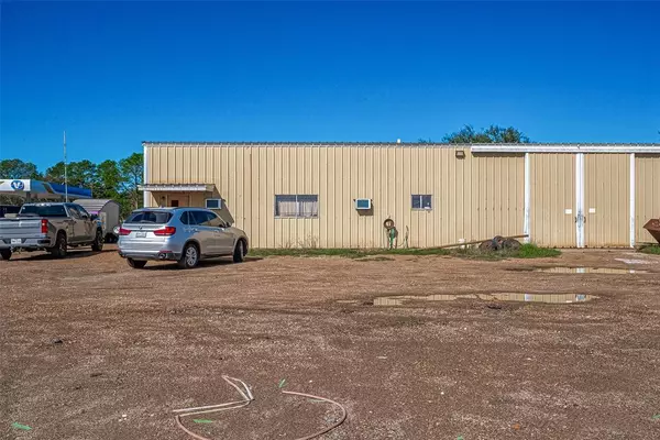 Needville, TX 77461,8231 Main ST