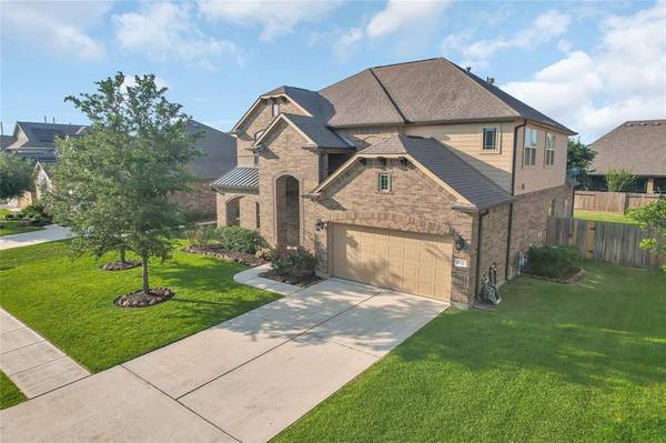 12510 Agate LN, Mont Belvieu, TX 77535