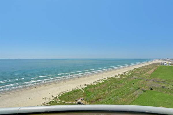 801 E Beach DR #BC2408, Galveston, TX 77550