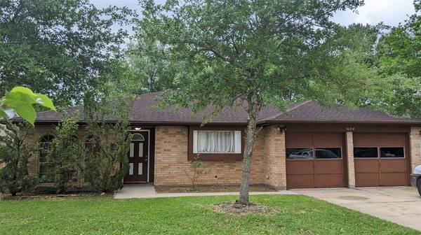 16314 Parksley DR, Houston, TX 77059