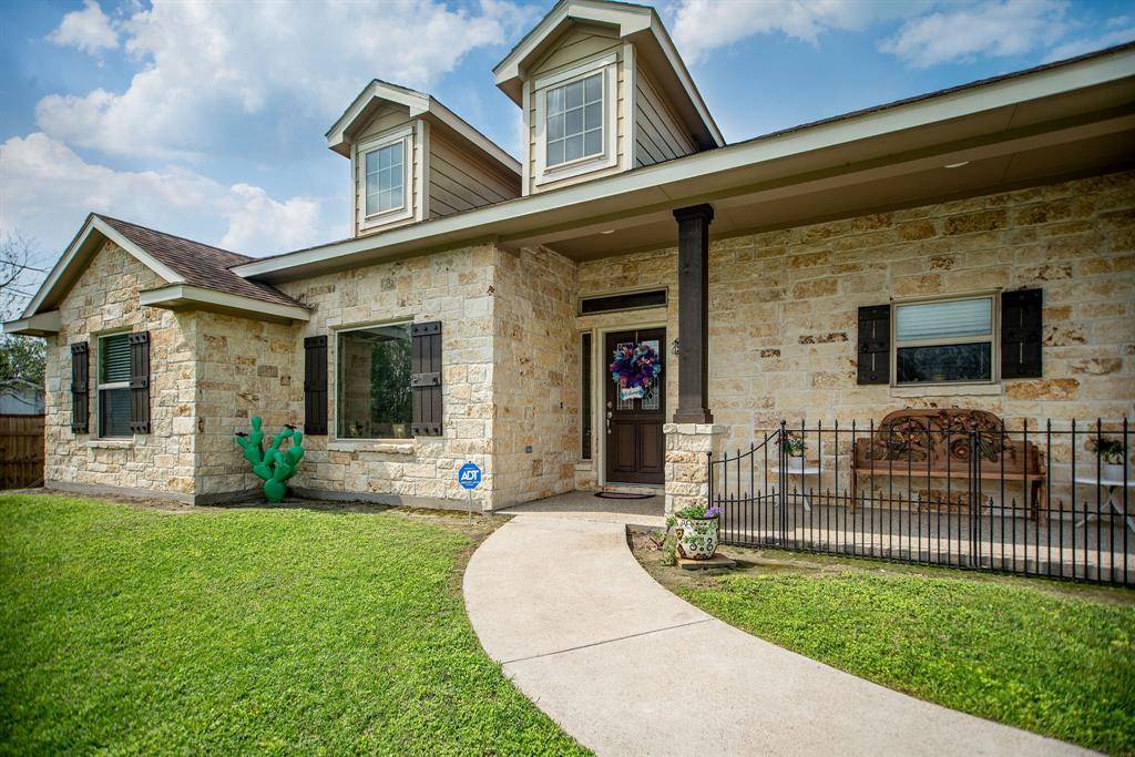 Port Lavaca, TX 77979,590 Jacob RD
