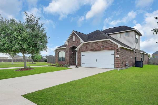 23607 Starbridge Lake LN, Richmond, TX 77407