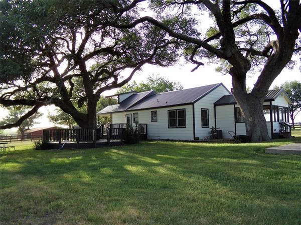 Weimar, TX 78962,1495 CR 250