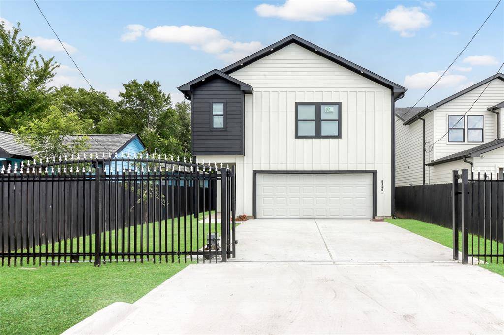 Houston, TX 77028,8136 Chateau ST