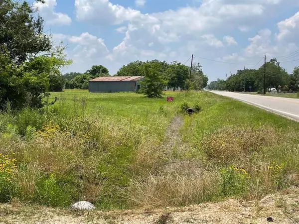 2838 Old Lane City RD, Wharton, TX 77488