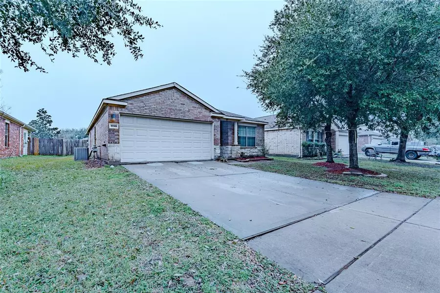 1110 Honeysuckle Vine DR, Rosenberg, TX 77469