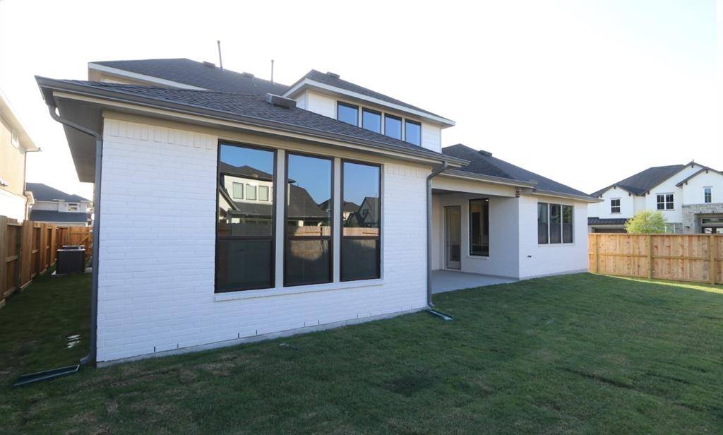 Fulshear, TX 77441,5403 Holly Hollow