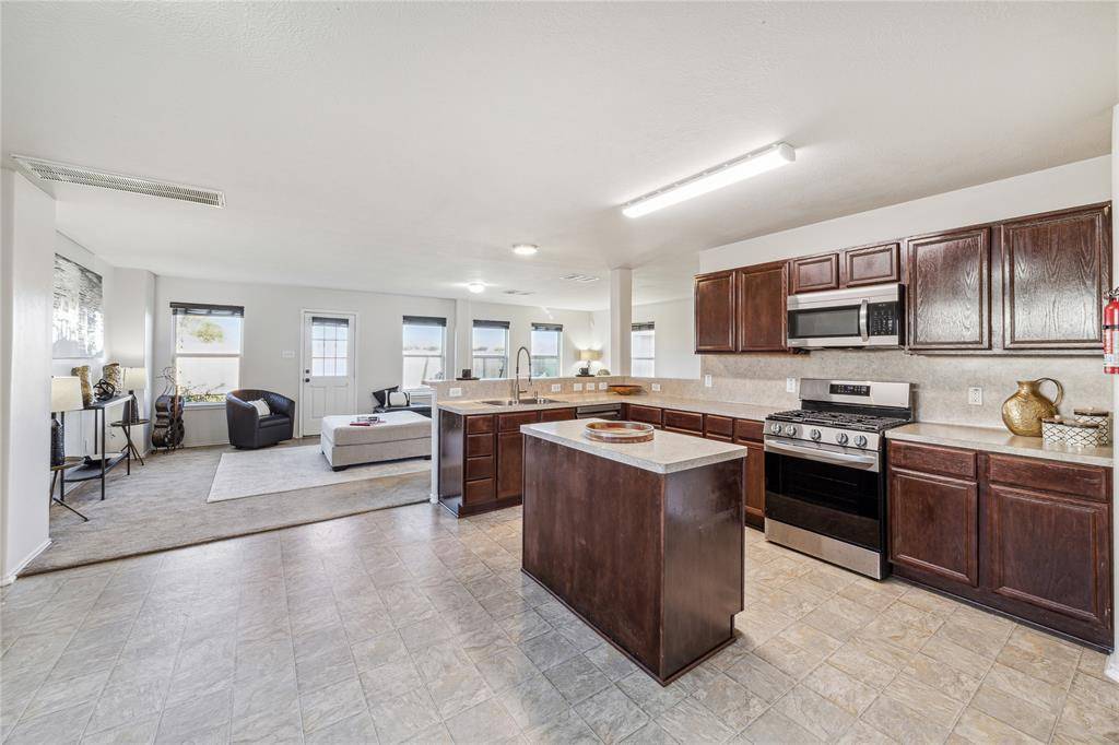 Houston, TX 77045,13903 Calm Wind Way