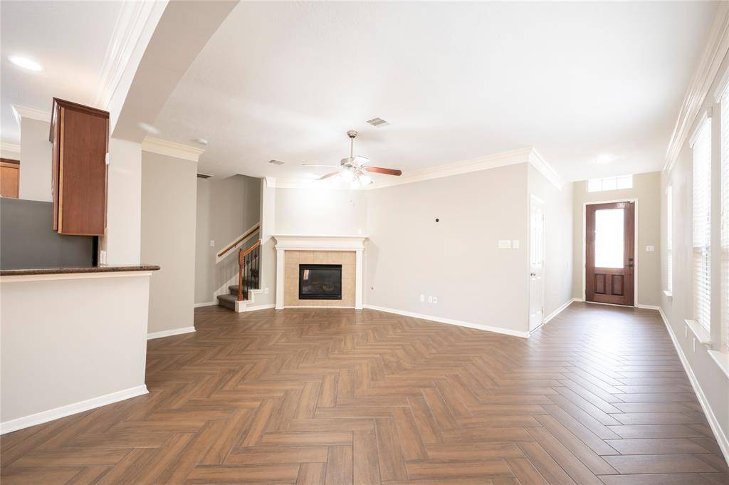 Houston, TX 77057,6222 Skyline DR #4