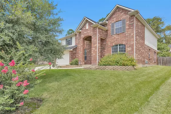 1726 Summergate DR, Conroe, TX 77304