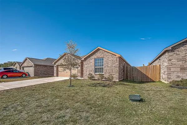 Cleveland, TX 77328,25357 Cypress Bend DR