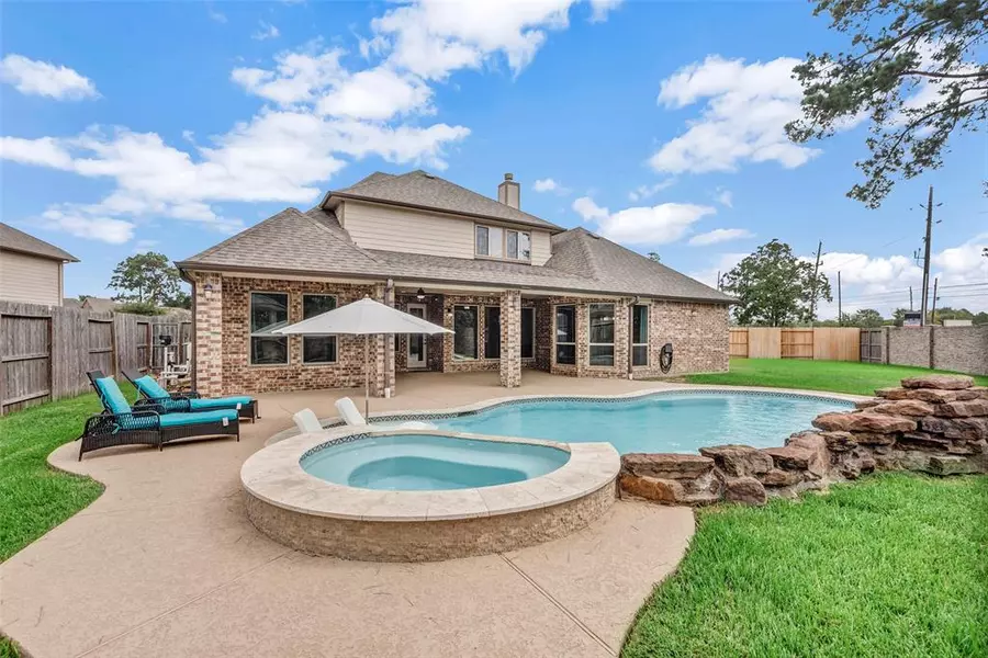 19303 Sanctuary Robin LN, Spring, TX 77388