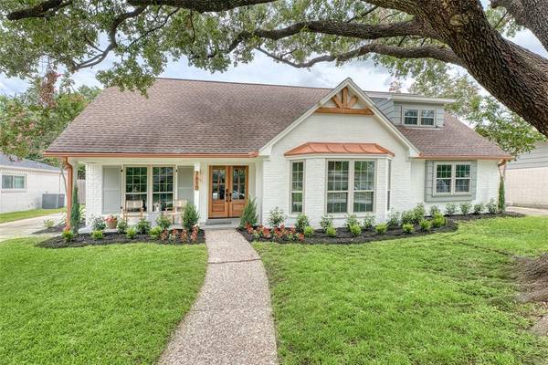 7610 Windswept LN, Houston, TX 77063