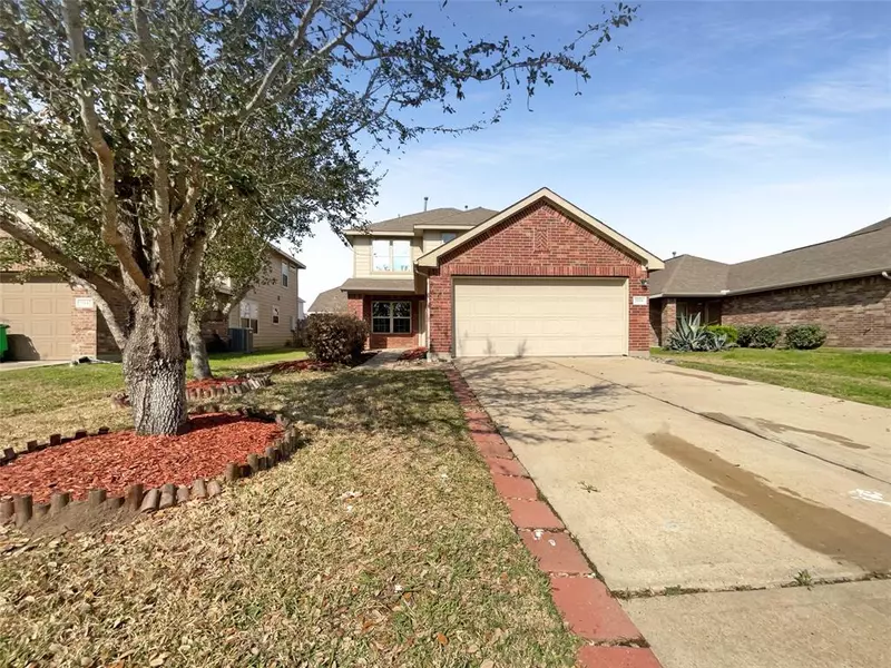 1938 Acorn Glen TRL, Fresno, TX 77545