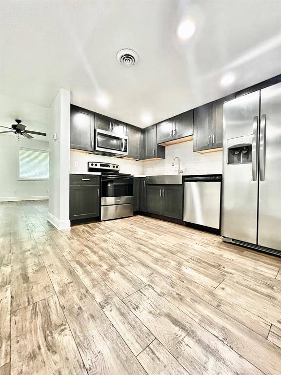 Houston, TX 77024,12633 Memorial DR #227